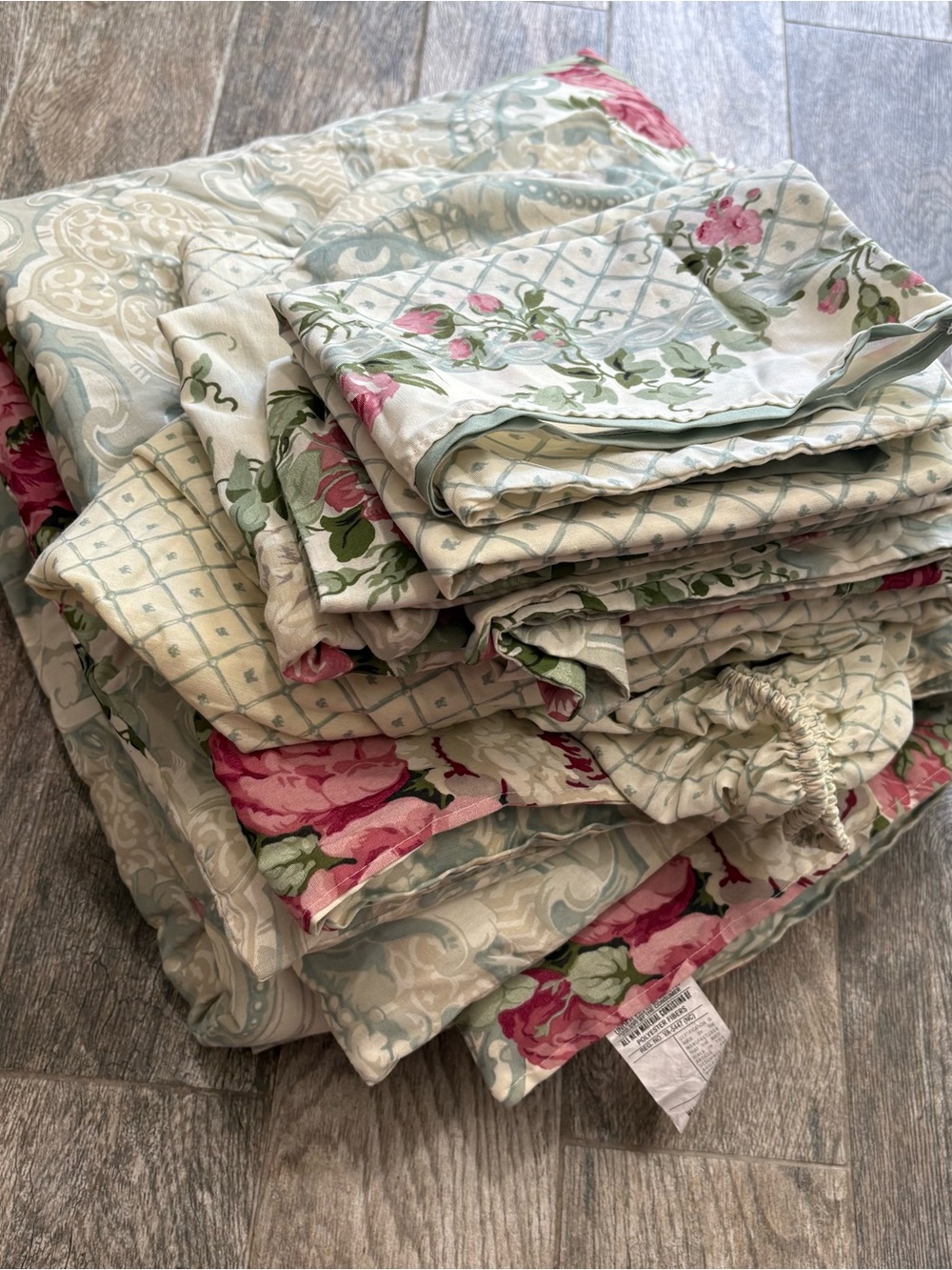 Vtg WestPoint Stevens Rose Trellis Full/Double Comforter & Sheet Set 7 Pc Floral - Picture 10 of 11